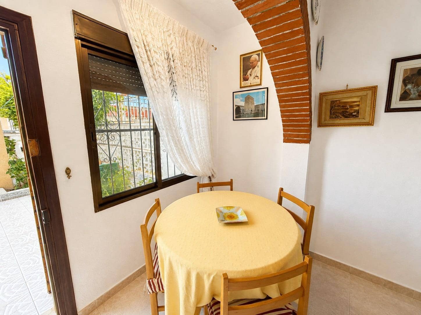 2 slaapkamer Bungalow te koop in Torrevieja - € 128.000 (Ref: 10029925)