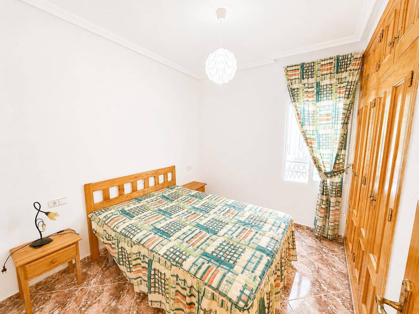 2 chambre Appartement à vendre à Torrevieja avec garage - 149 900 € (Ref: 10040277)