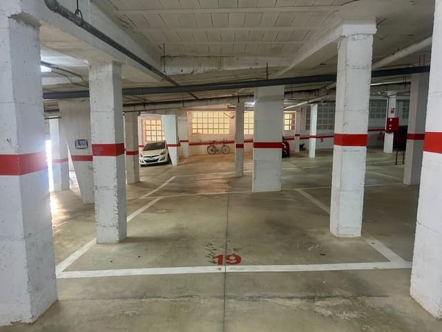 Garage te koop in Cabo Cervera, Torrevieja - € 11.500 (Ref: 10042417)