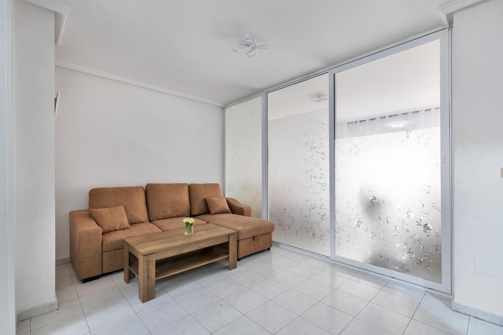 2 soveværelse Lejlighed til salg i Torrevieja - € 115.000 (Ref: 10046683)