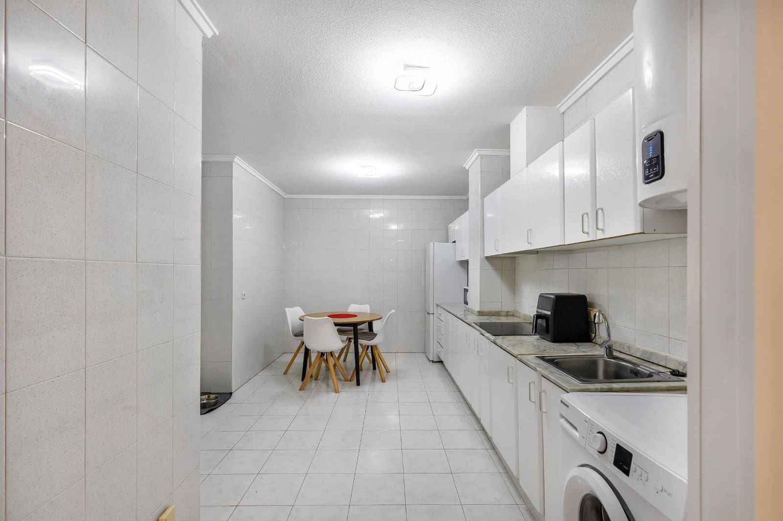 2 soveværelse Lejlighed til salg i Torrevieja - € 115.000 (Ref: 10046683)