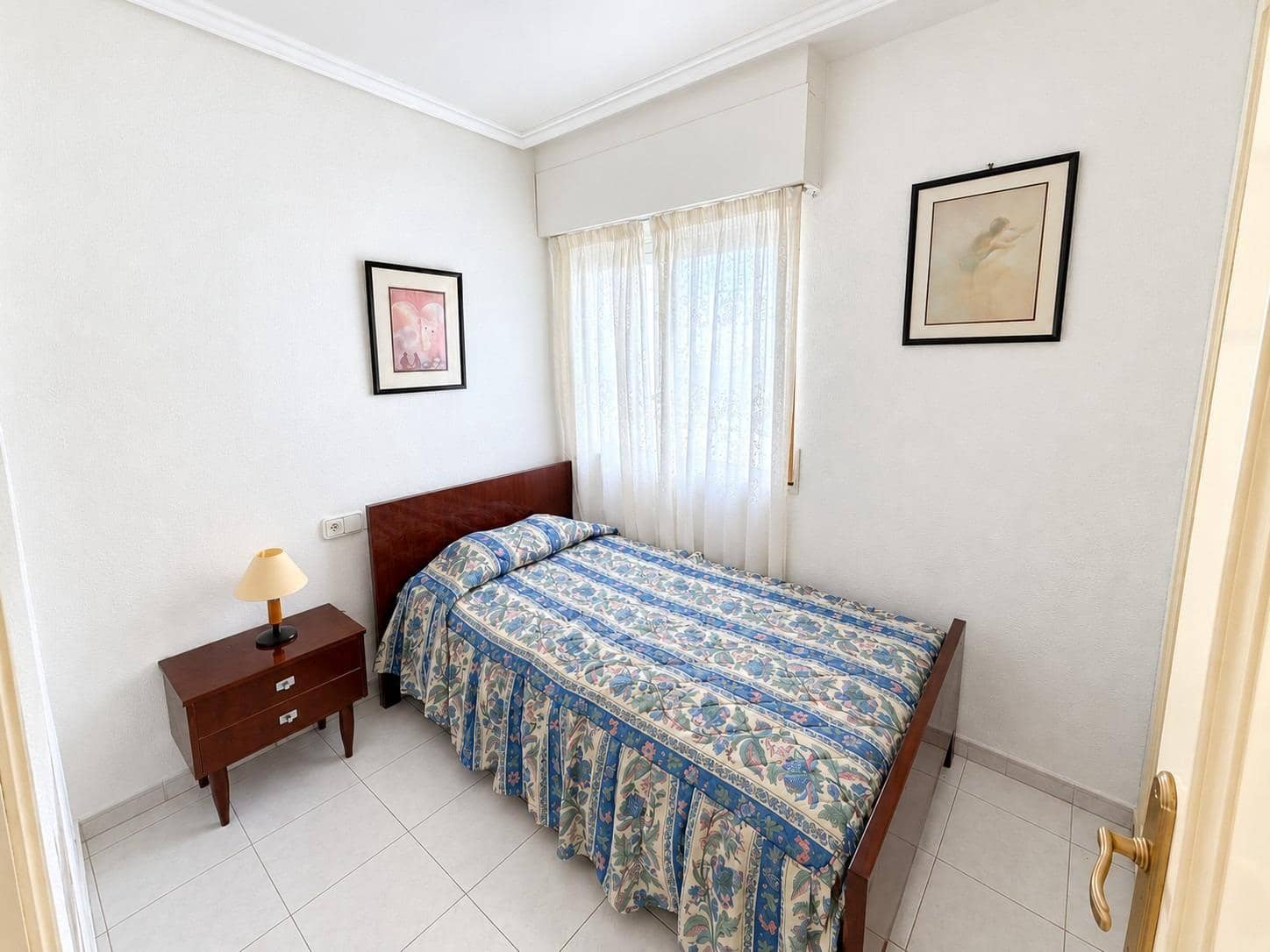 2 soverom Leilighet til salgs i Torrevieja - € 137 500 (Ref: 10048653)