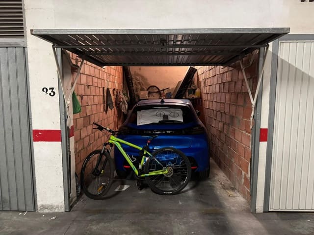 Garagem para venda em Antonio Machado, Torrevieja - 17 500 € (Ref: 10054567)