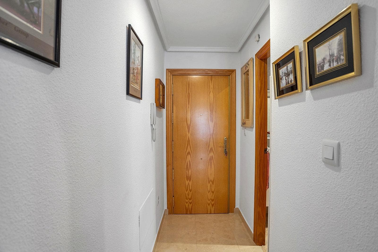 2 soveværelse Lejlighed til salg i Torrevieja - € 125.000 (Ref: 10057912)