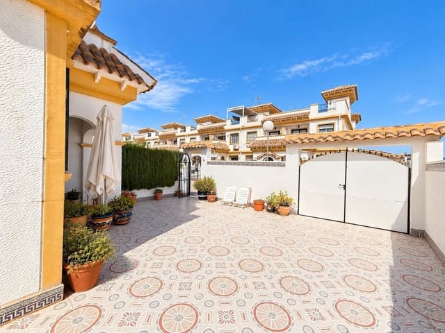 3 bedroom Terraced Villa for sale in El Limonar, Torrevieja with pool - € 239,900 (Ref: 10077521)