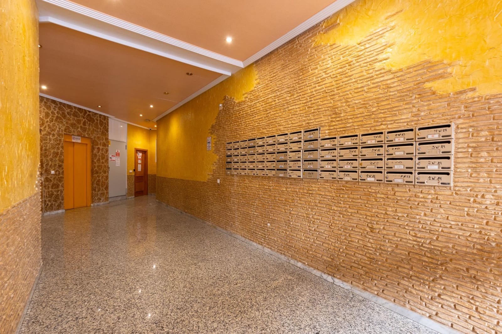 3 sovrum Takvåning till salu i Torrevieja med pool - 189 000 € (Ref: 10141608)