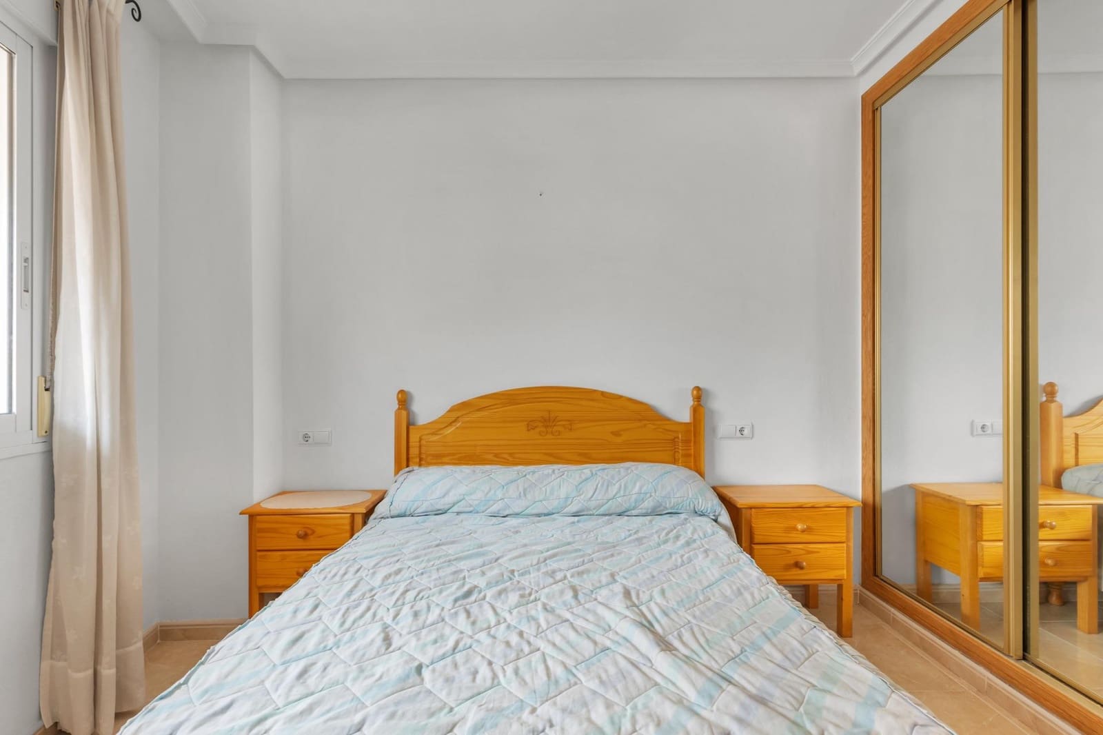 2 chambre Appartement à vendre à Torrevieja avec garage - 139 900 € (Ref: 10141609)