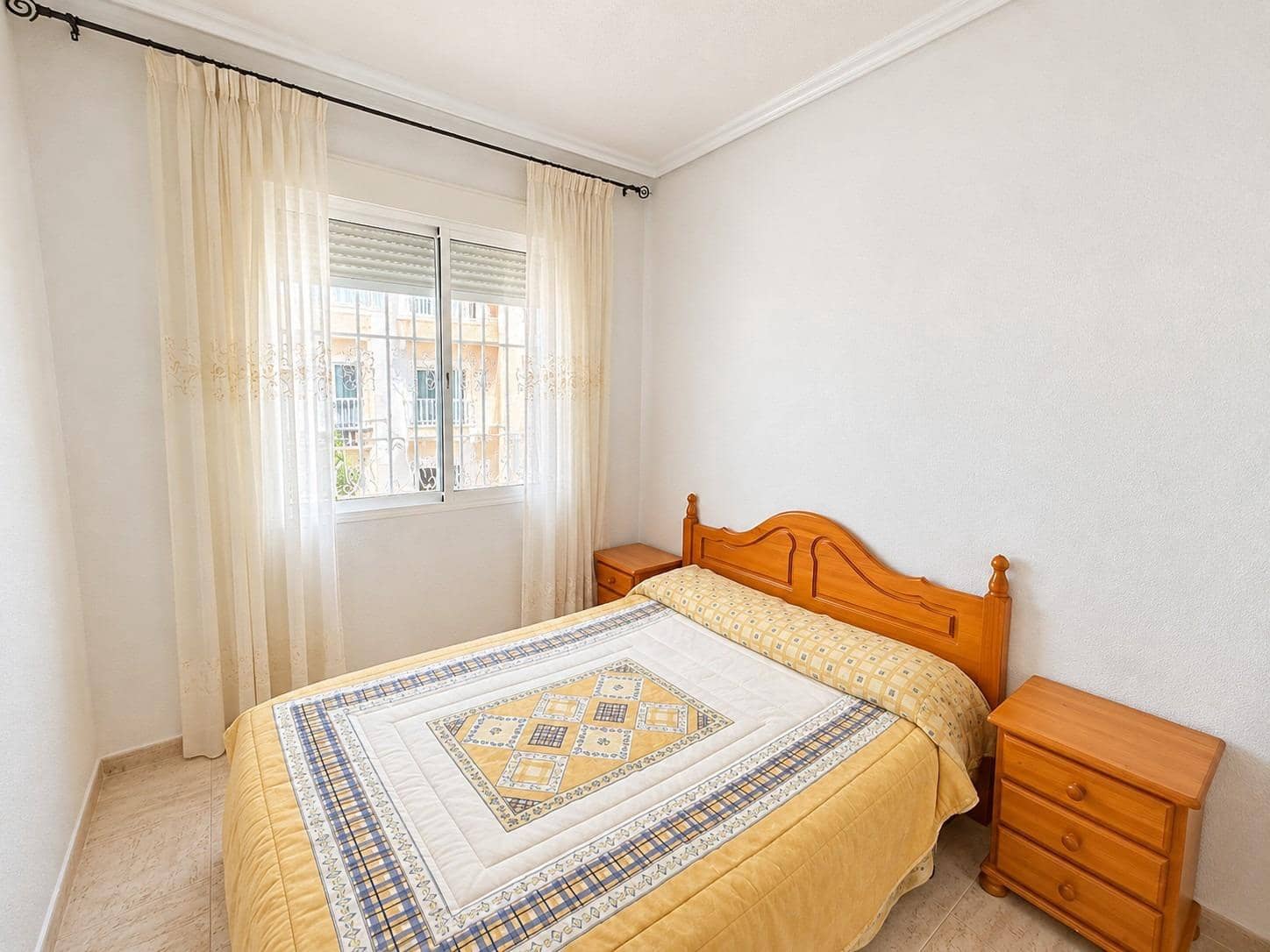 2 chambre Bungalow à vendre à Torrevieja avec piscine - 143 000 € (Ref: 10154524)