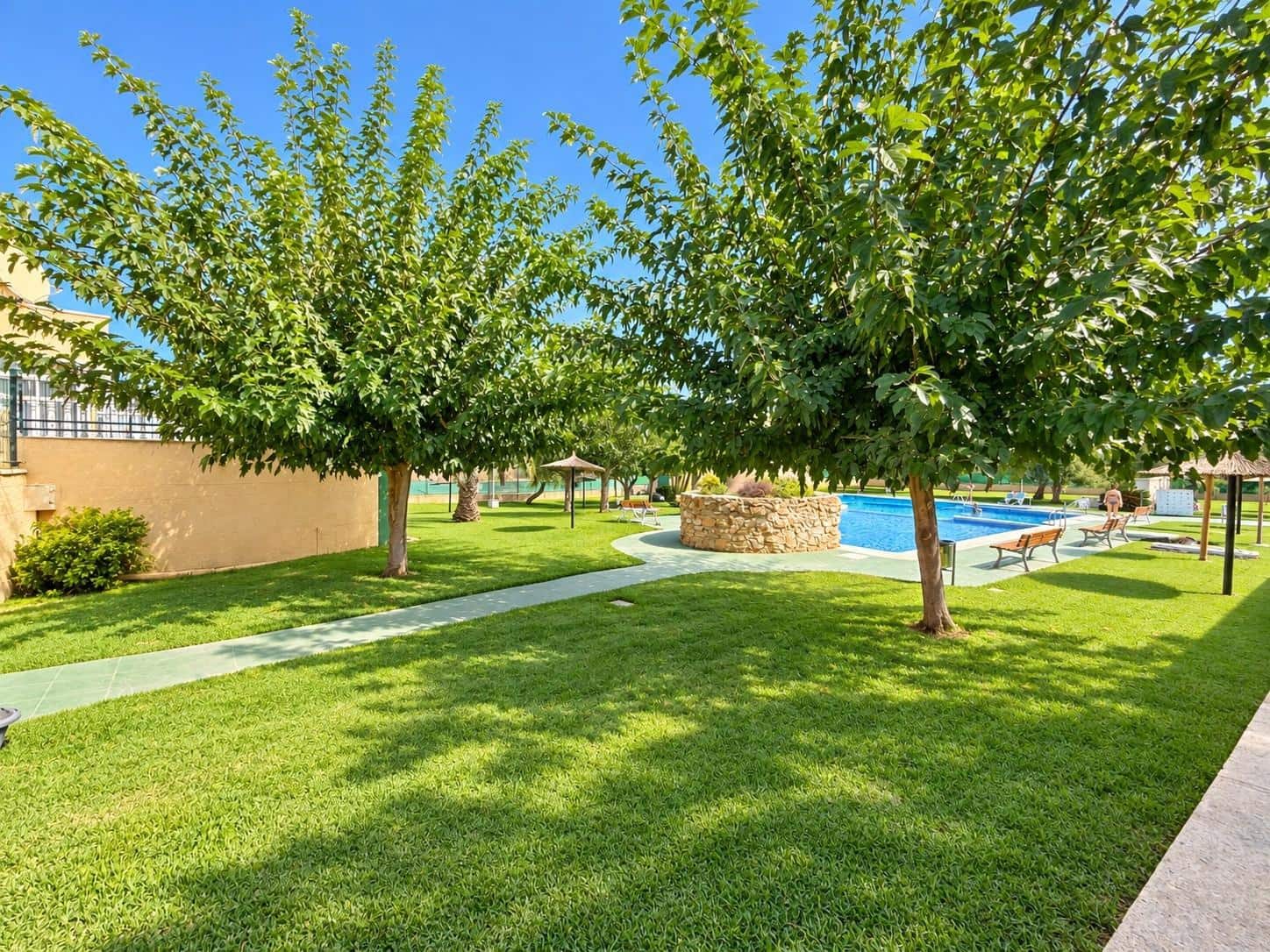 2 chambre Bungalow à vendre à Torrevieja avec piscine - 143 000 € (Ref: 10154524)