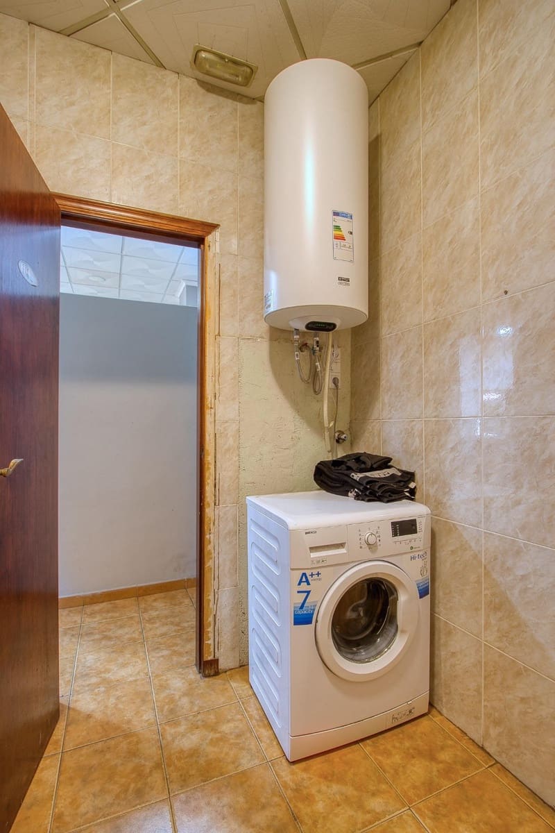 Kommersiell til salgs i La Mata - € 110 000 (Ref: 8273880)