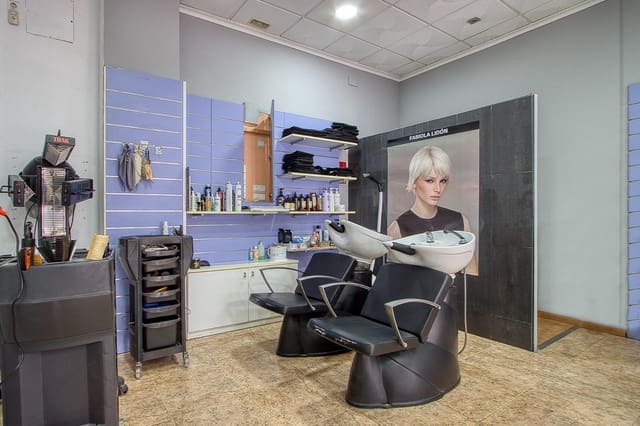 Commercial for sale in Gaspar Perelló, Torrevieja - € 110,000 (Ref: 8273880)