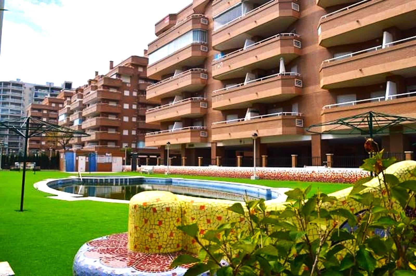 3 soveværelse Lejlighed til salg i Oropesa  med swimmingpool garage - € 190.000 (Ref: 8546547)