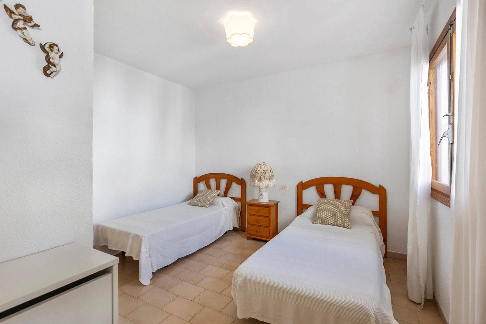 6 soverom Rekkehus til salgs i Torrevieja med svømmebasseng - € 179 000 (Ref: 8783210)