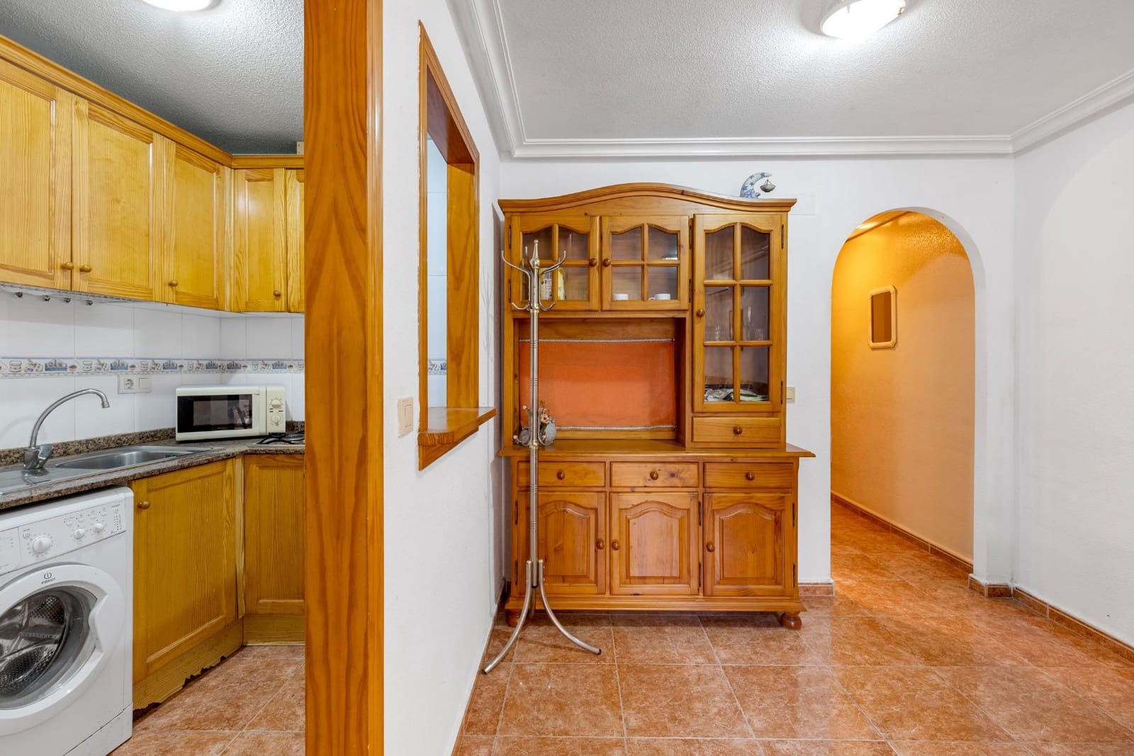 1 soverom Leilighet til salgs i Torrevieja med svømmebasseng - € 103 260 (Ref: 8998595)