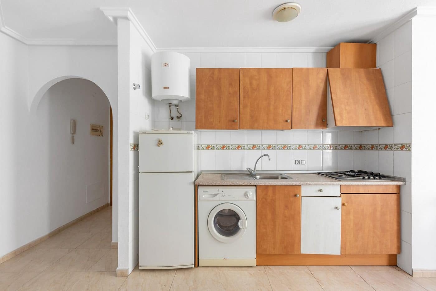 2 bedroom Apartment for sale in Torrevieja - € 113,000 (Ref: 9064866)