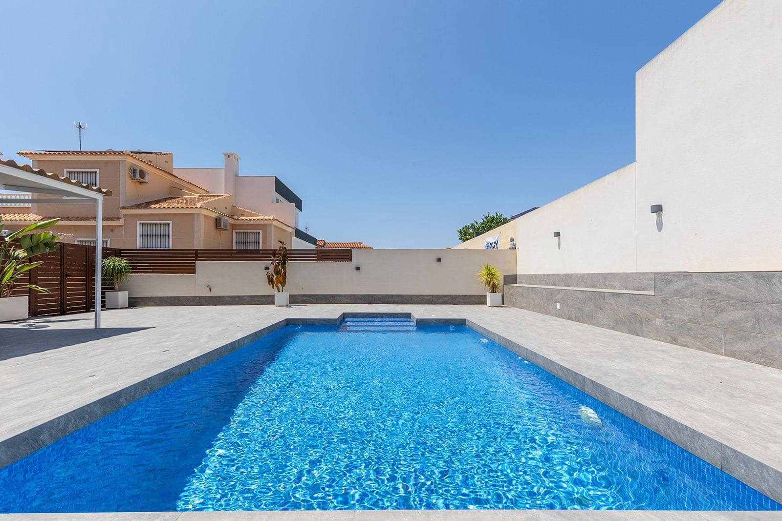 4 bedroom Villa for sale in Aguas Nuevas with pool garage - € 549,000 (Ref: 9160733)