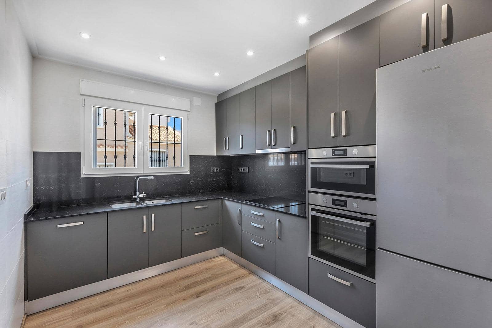 4 bedroom Villa for sale in Aguas Nuevas with pool garage - € 549,000 (Ref: 9160733)