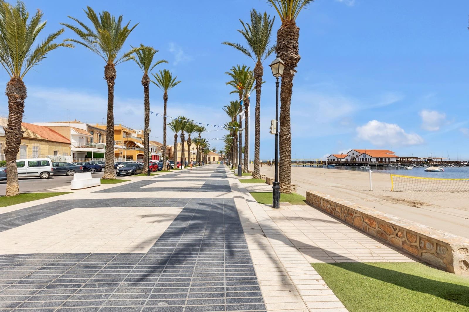 4 soverom Leilighet til salgs i Los Alcazares med garasje - € 219 900 (Ref: 9192012)