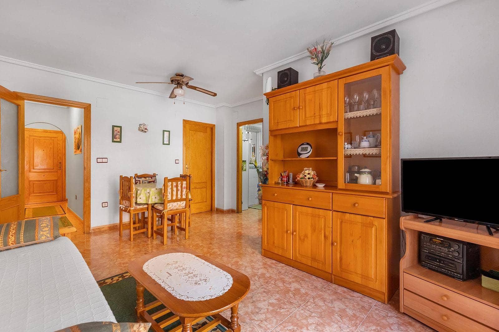 2 Zimmer Apartment zu verkaufen in Torrevieja mit Garage - 132.500 € (Ref: 9193469)