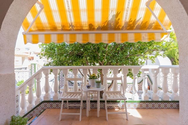 3 soverom Villa til salgs i Torreblanca, Torrevieja med svømmebasseng - € 276 000 (Ref: 9228255)