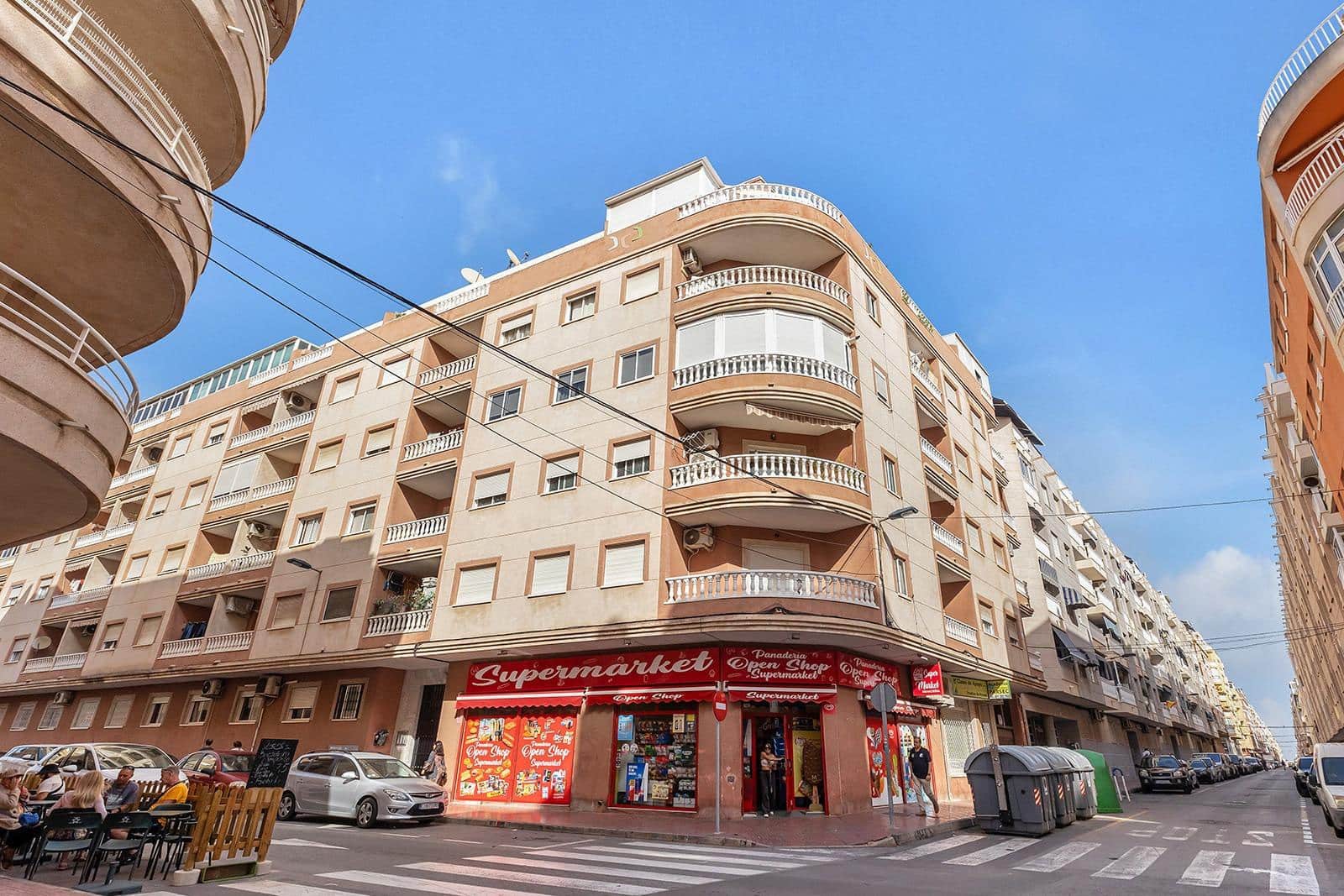 3 soveværelse Lejlighed til salg i Torrevieja - € 160.000 (Ref: 9312215)