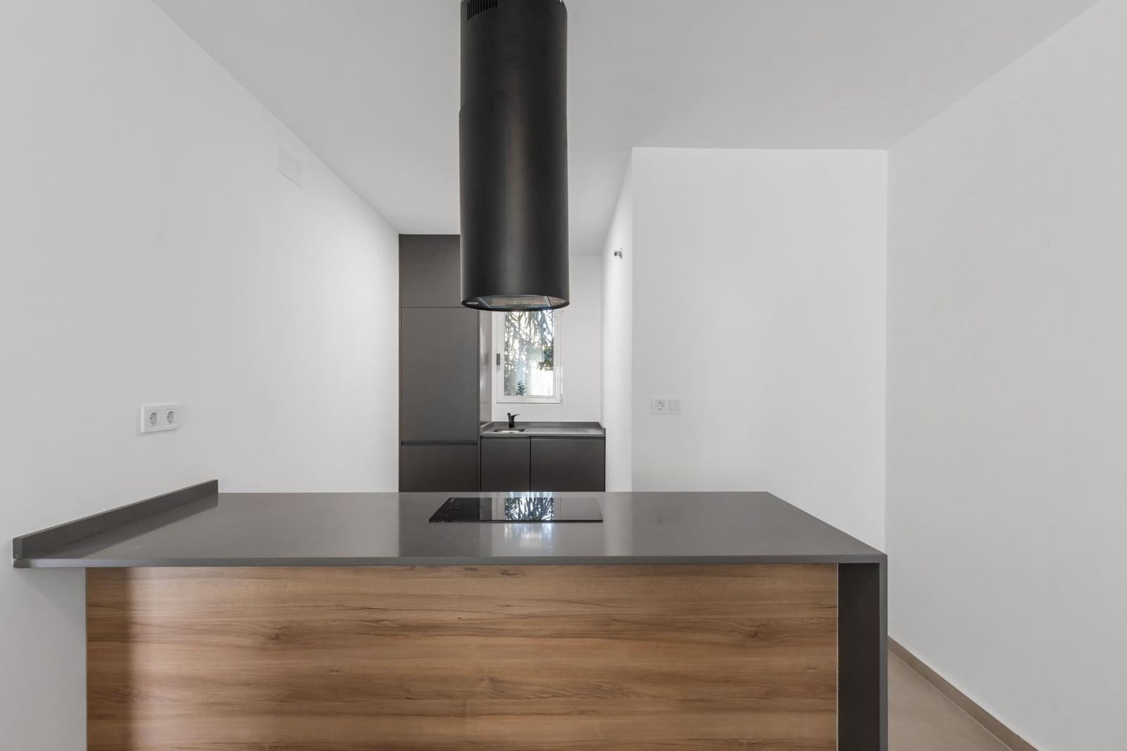 2 bedroom Bungalow for rent in Torrevieja - € 990 (Ref: 9337371)