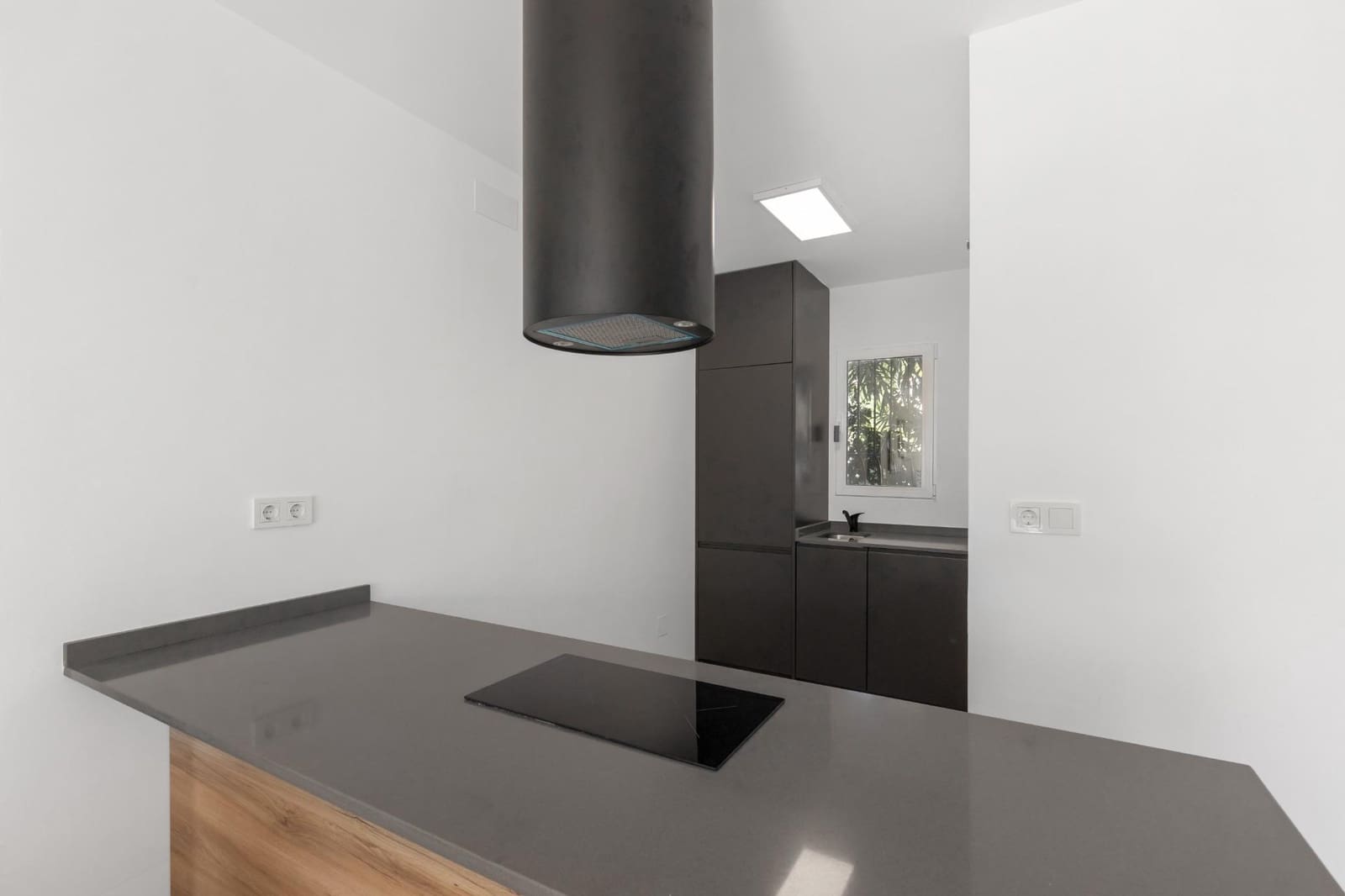 2 bedroom Bungalow for rent in Torrevieja - € 990 (Ref: 9337371)