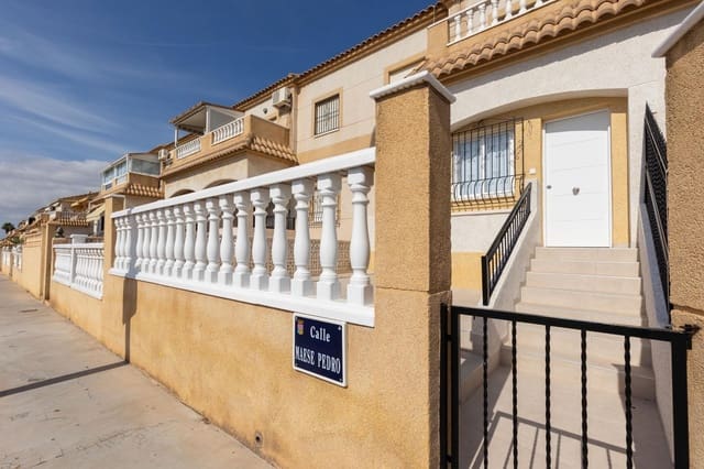 2 bedroom Bungalow for rent in Torrevieja - € 990 (Ref: 9337371)