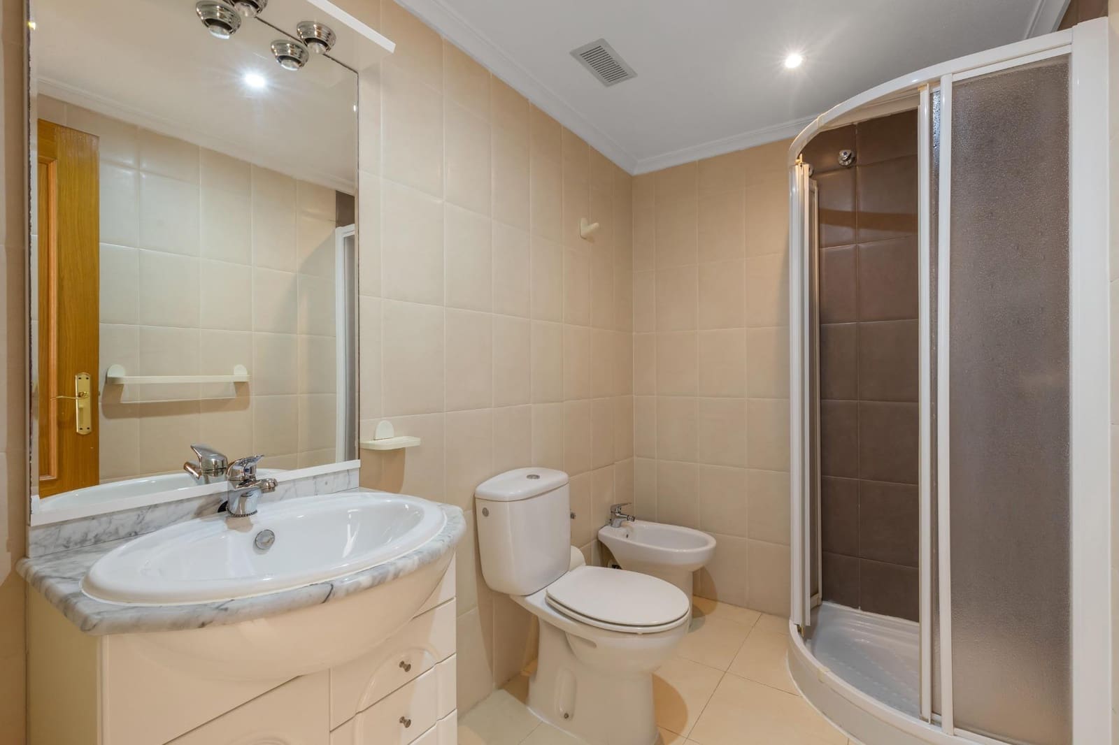 2 soverom Leilighet til salgs i Torrevieja - € 119 900 (Ref: 9371575)