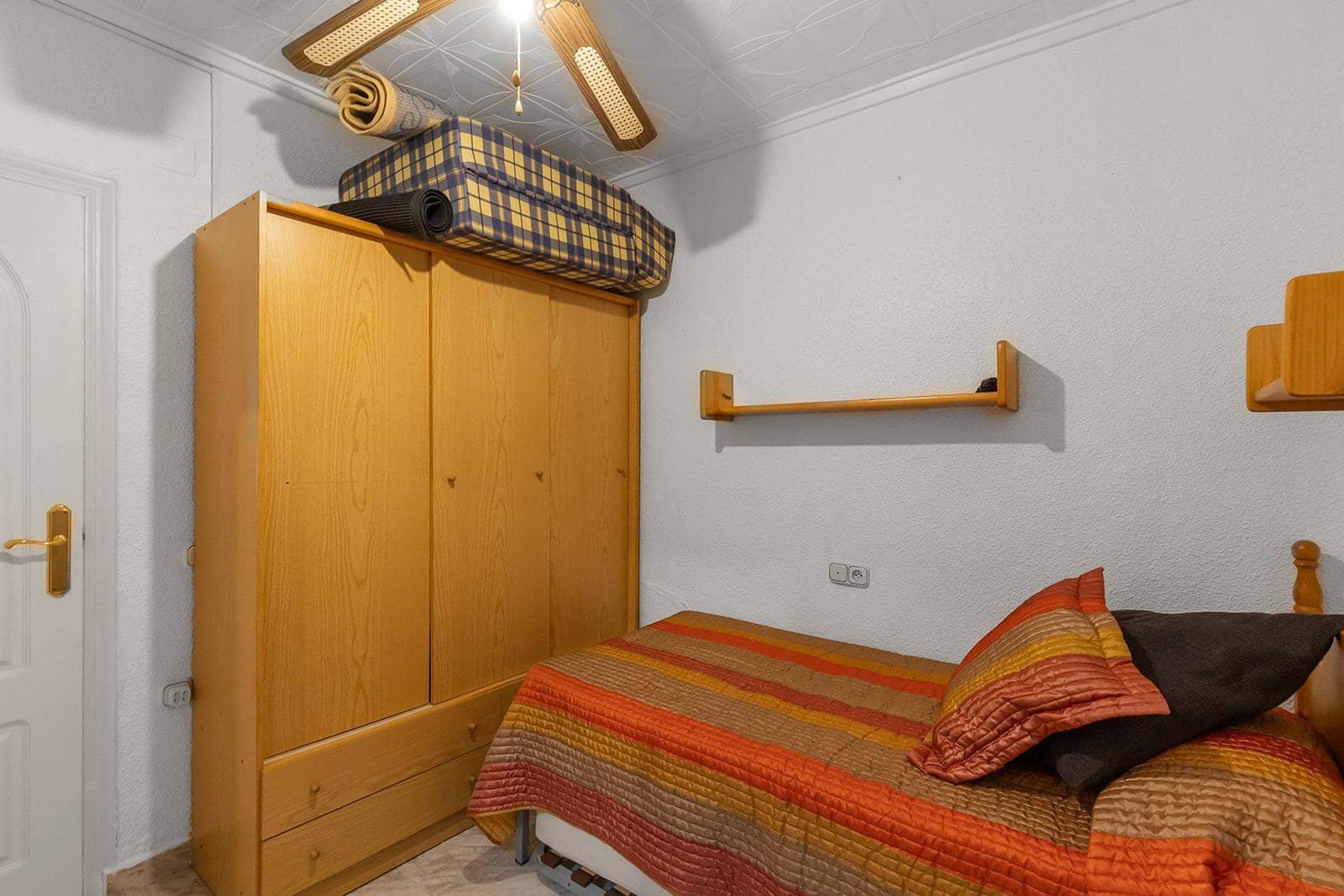 2 chambre Bungalow à vendre à Torrevieja avec garage - 119 900 € (Ref: 9382051)