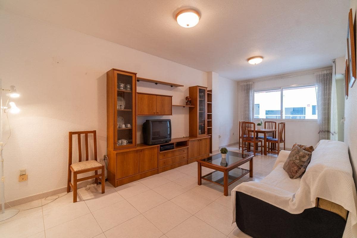 2 slaapkamer Flat te koop in Torrevieja met garage - € 143.000 (Ref: 9413474)