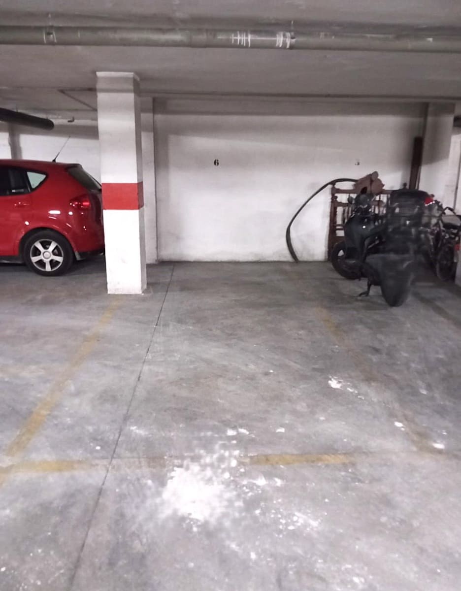 2 slaapkamer Flat te koop in Torrevieja met garage - € 143.000 (Ref: 9413474)