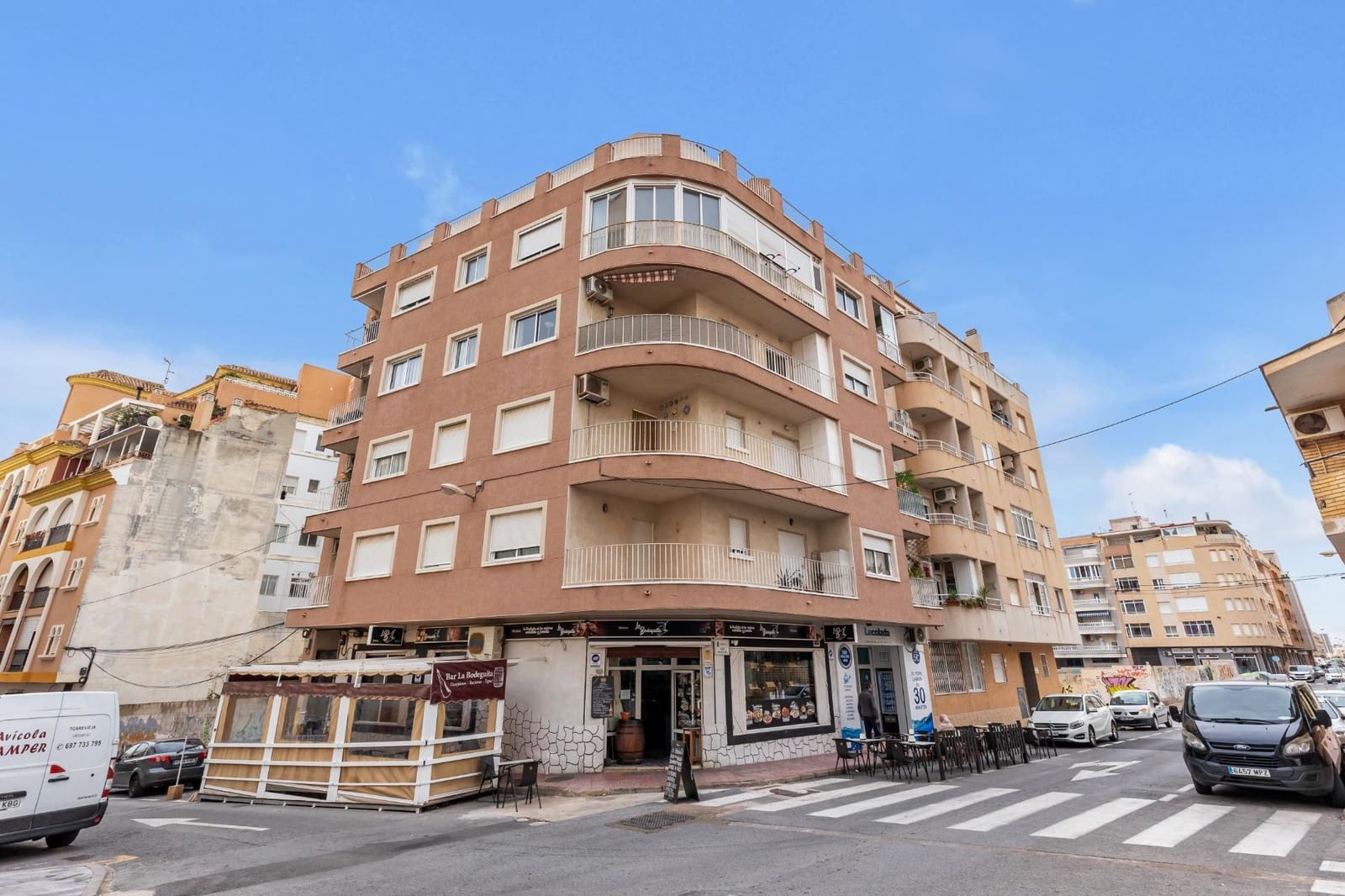 2 Zimmer Apartment zu verkaufen in Torrevieja - 129.900 € (Ref: 9494174)