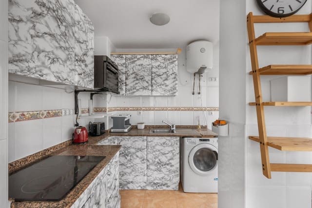 2 Zimmer Apartment zu verkaufen in Avenida Habaneras - Curva de Palangre, Torrevieja - 129.900 € (Ref: 9494174)