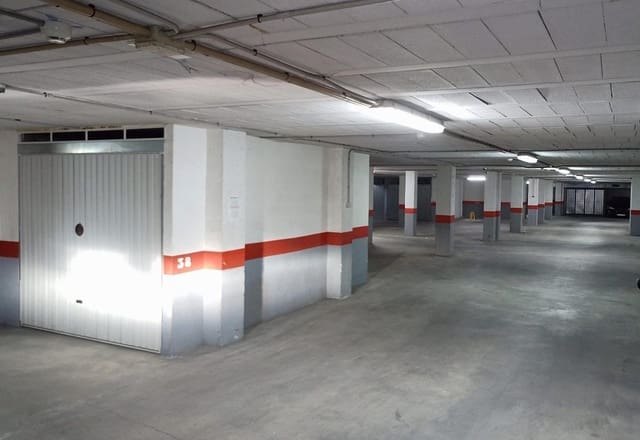 Garage till salu i Antonio Machado, Torrevieja - 13 630 € (Ref: 9525971)