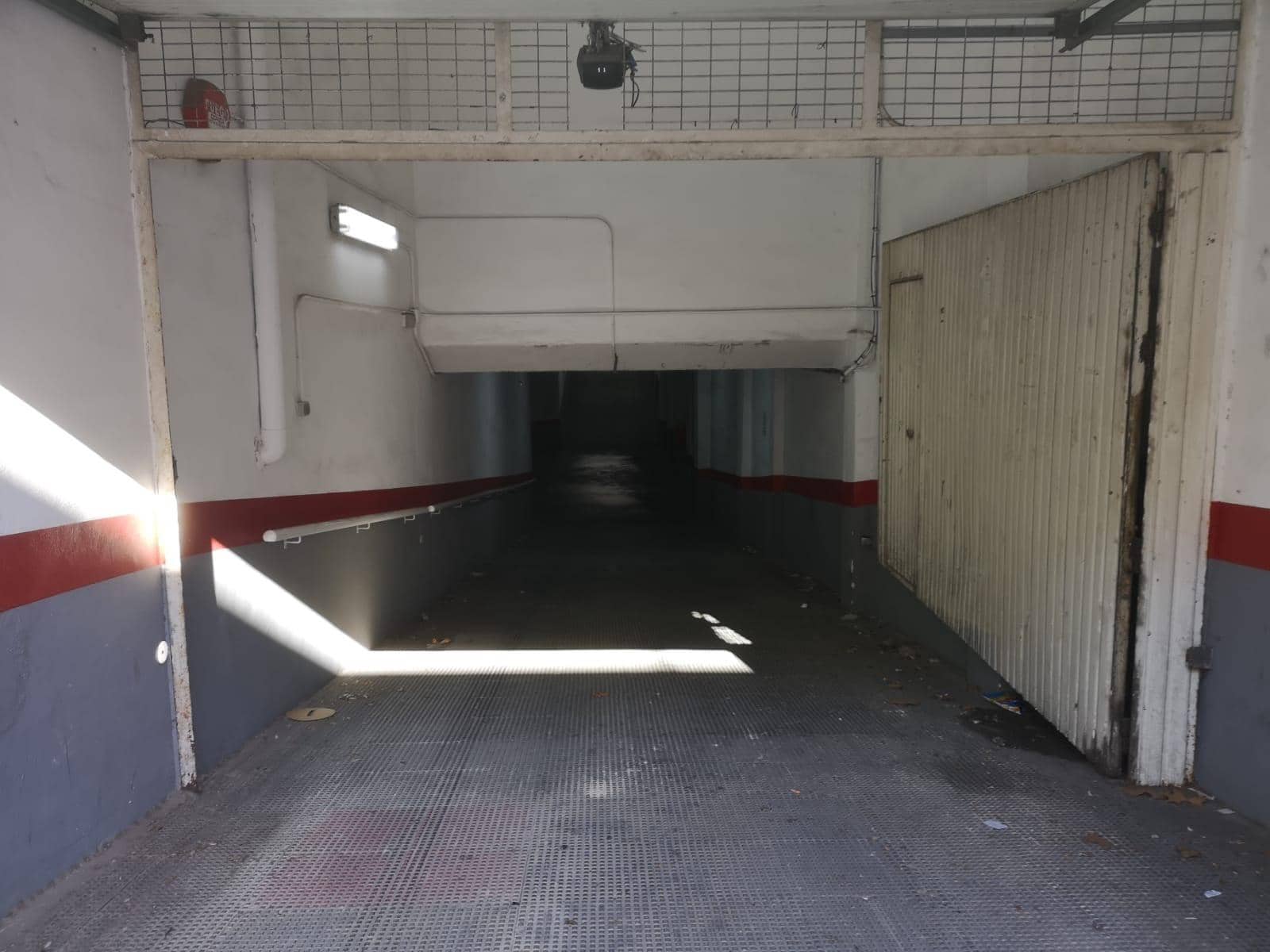 Garage till salu i Torrevieja - 13 630 € (Ref: 9525971)
