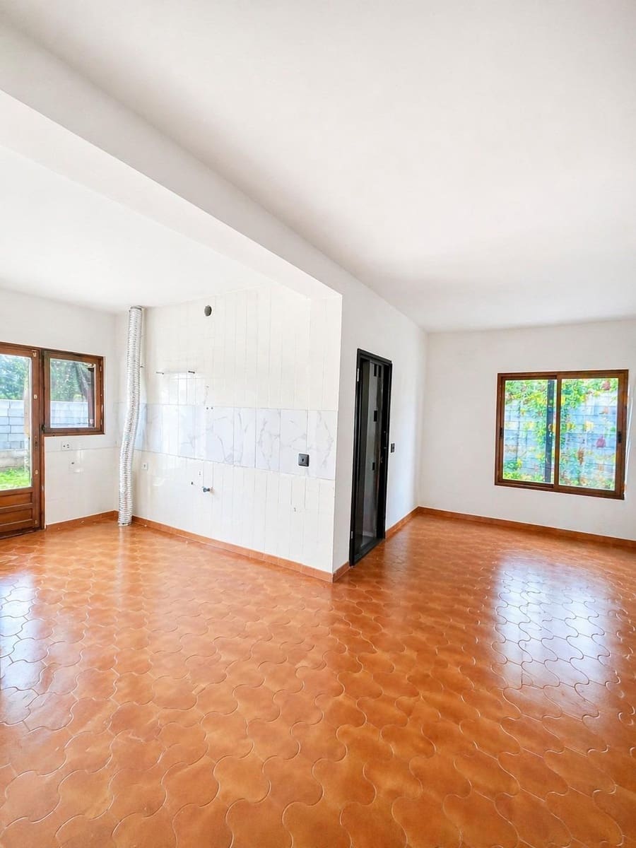 2 bedroom Villa for sale in Aguas Nuevas - € 299,000 (Ref: 9533059)