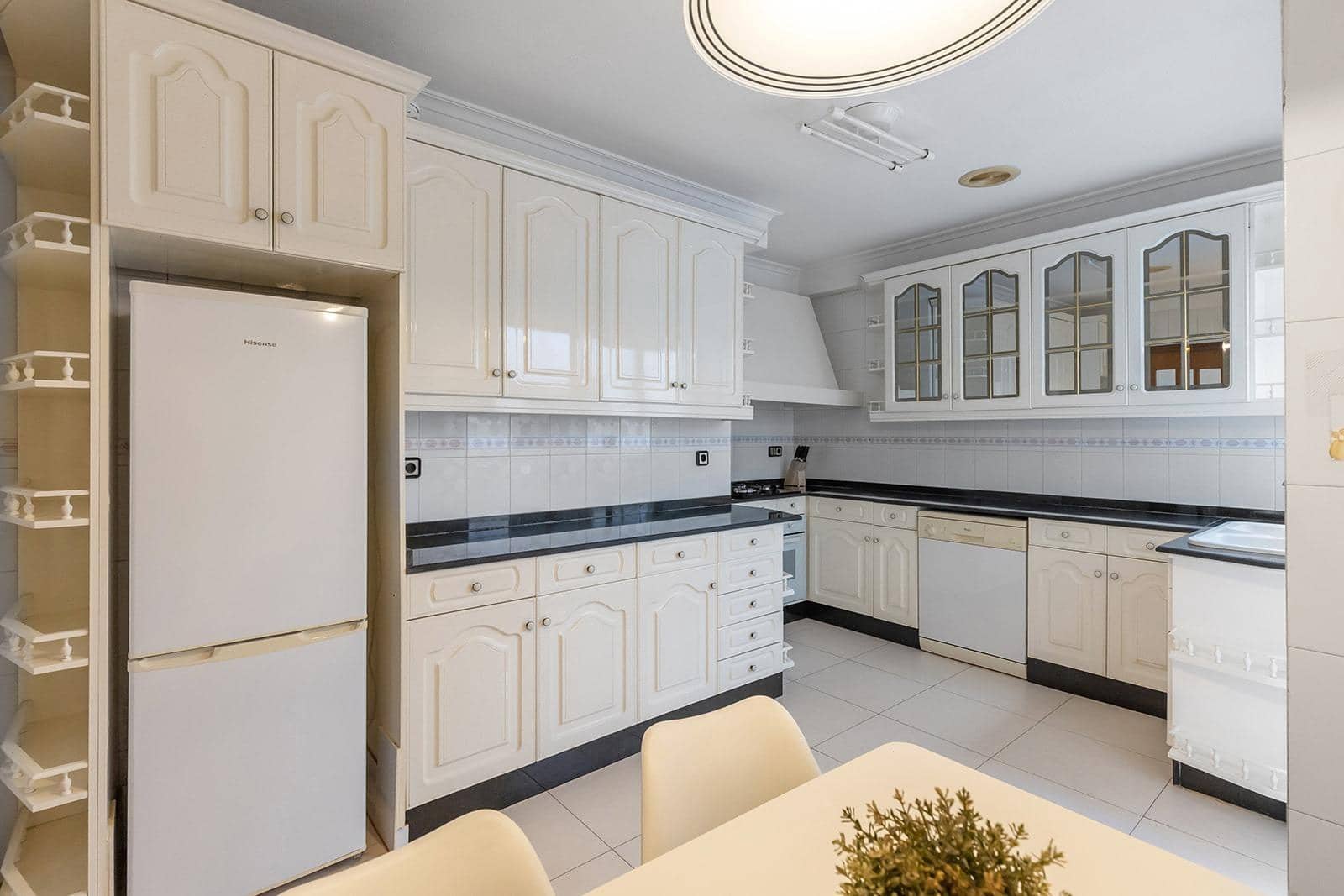 3 Zimmer Apartment zu verkaufen in Torrevieja - 375.000 € (Ref: 9547421)