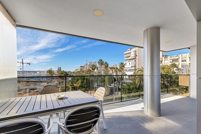 3 Zimmer Apartment zu verkaufen in Centro - Muelle Pesquero, Torrevieja - 375.000 € (Ref: 9547421)