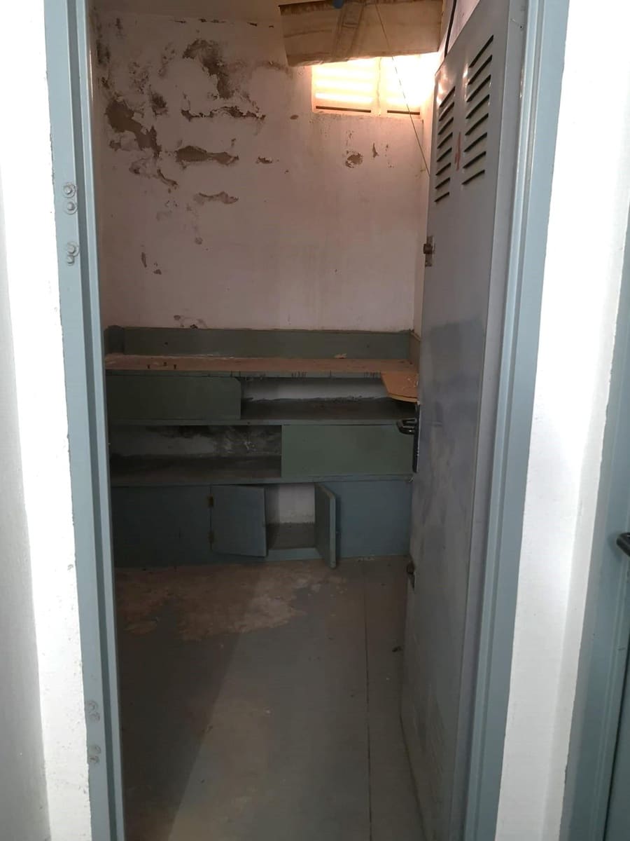 Garage till salu i Torrevieja - 6 000 € (Ref: 9629516)