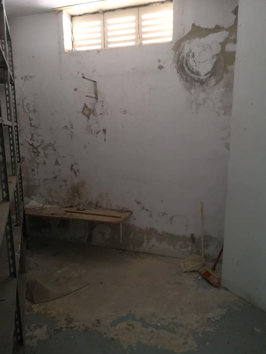 Garage till salu i Torrevieja - 6 000 € (Ref: 9629516)