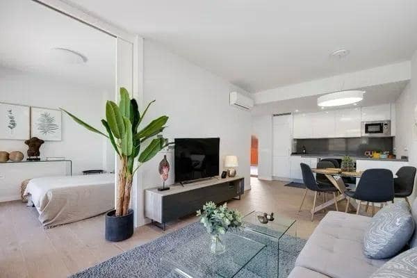 2 slaapkamer Appartement te koop in Filipinas met zwembad garage - € 259.000 (Ref: 9655559)