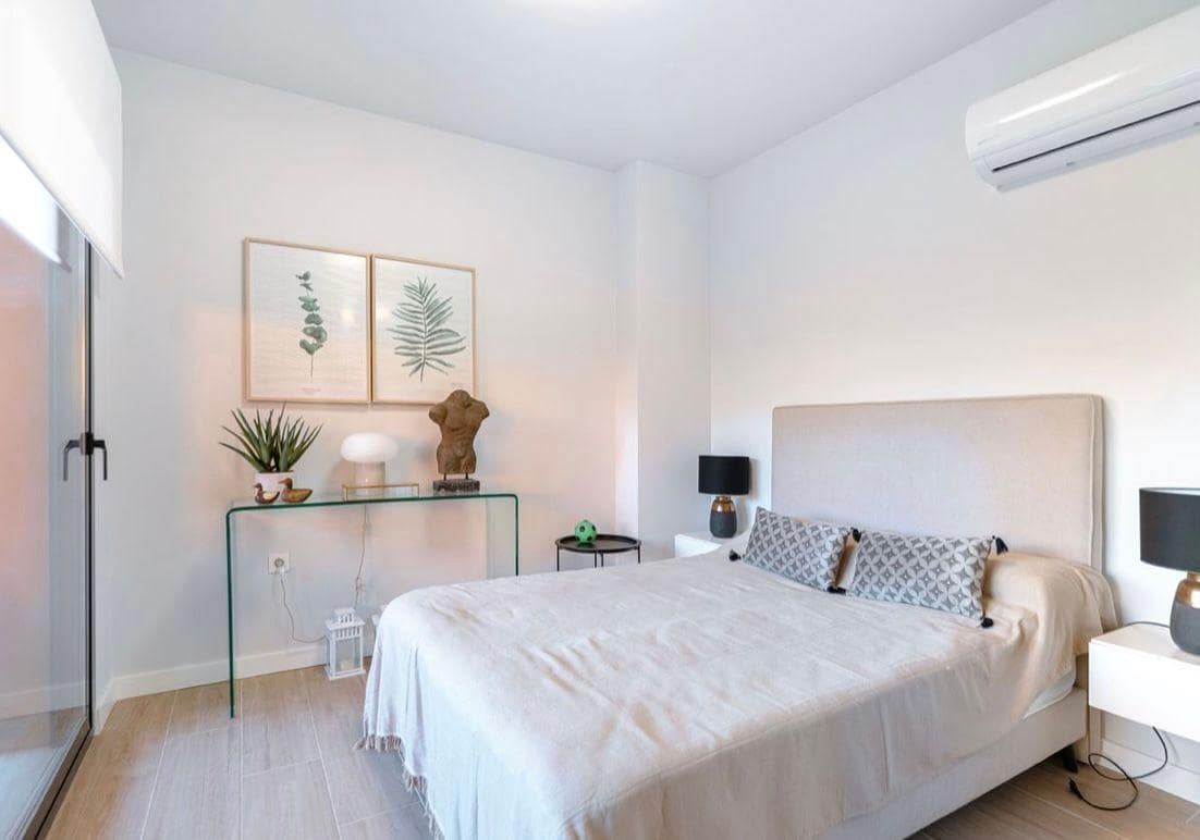 2 slaapkamer Appartement te koop in Filipinas met zwembad garage - € 259.000 (Ref: 9655559)