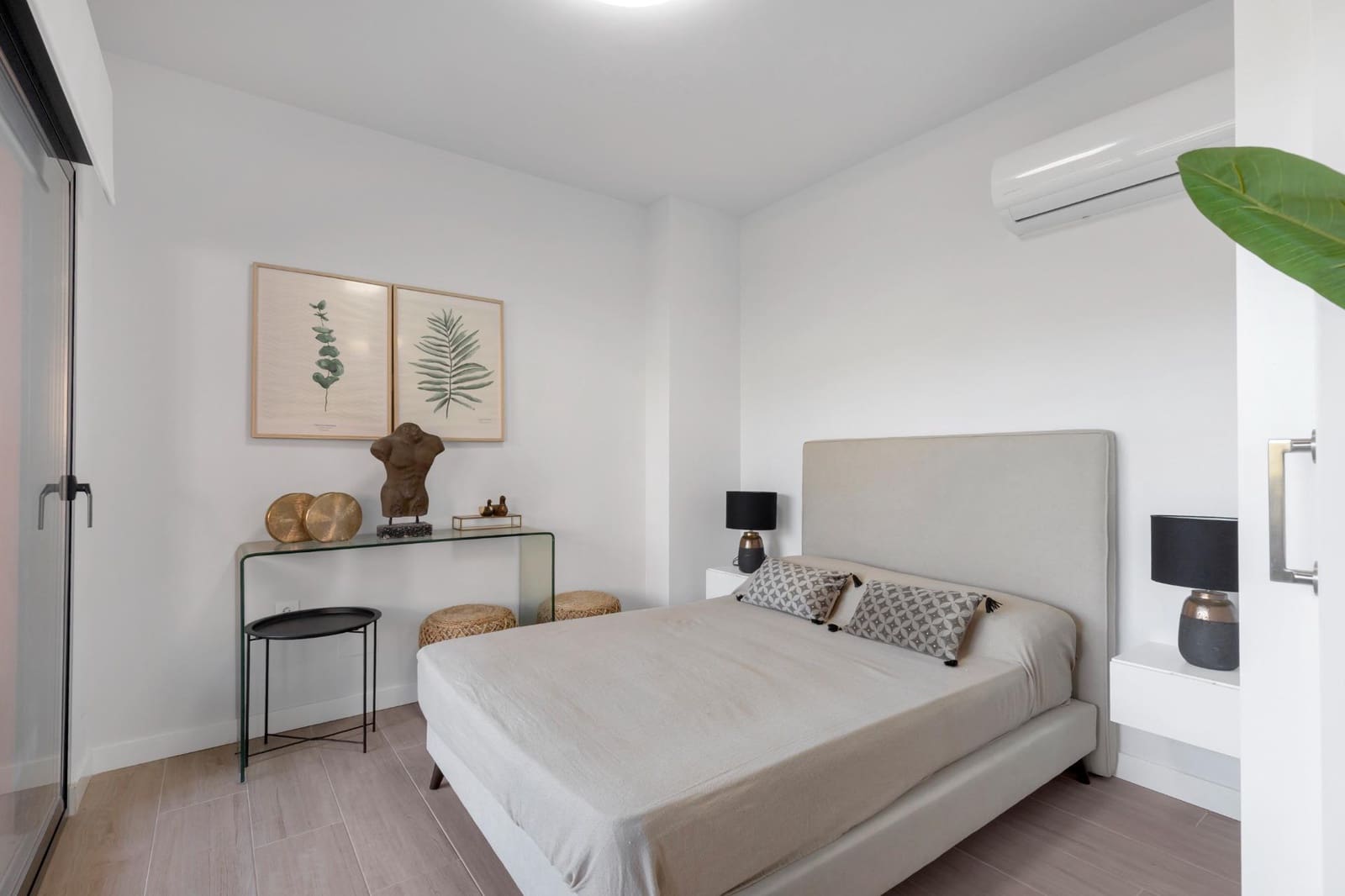 2 bedroom Apartment for sale in Filipinas with pool garage - € 259,000 (Ref: 9655559)