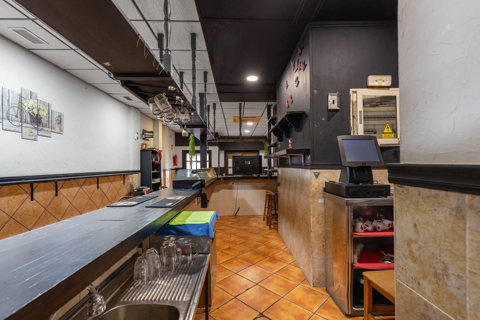 Commercieel te koop in Torrevieja - € 169.900 (Ref: 9655560)