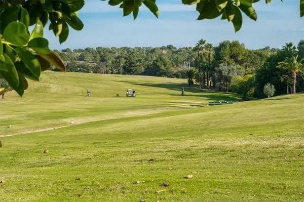 2 Zimmer Apartment zu verkaufen in Filipinas mit Pool Garage - 275.000 € (Ref: 9658174)