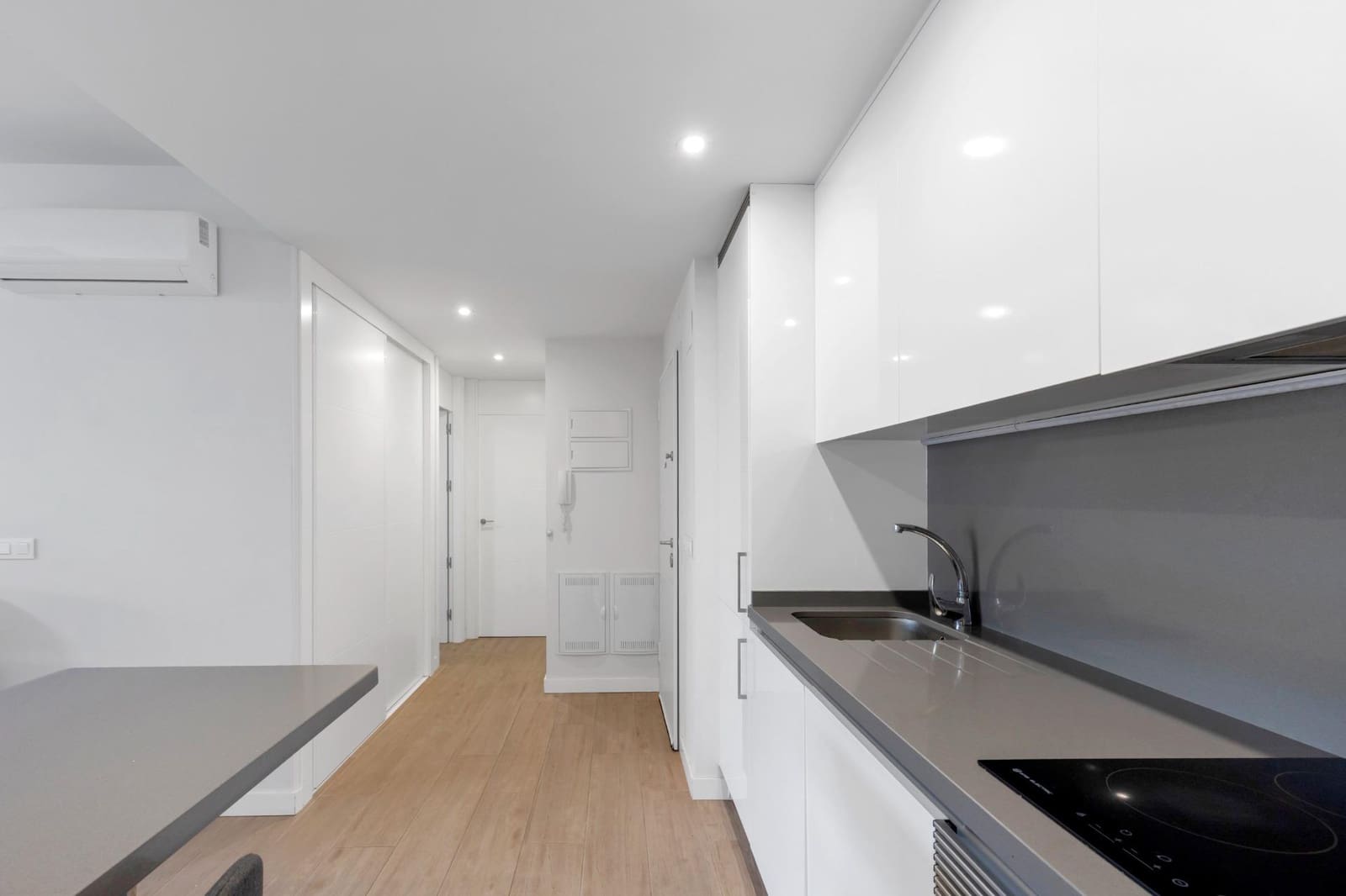 2 chambre Appartement à vendre à Filipinas avec piscine garage - 275 000 € (Ref: 9658174)