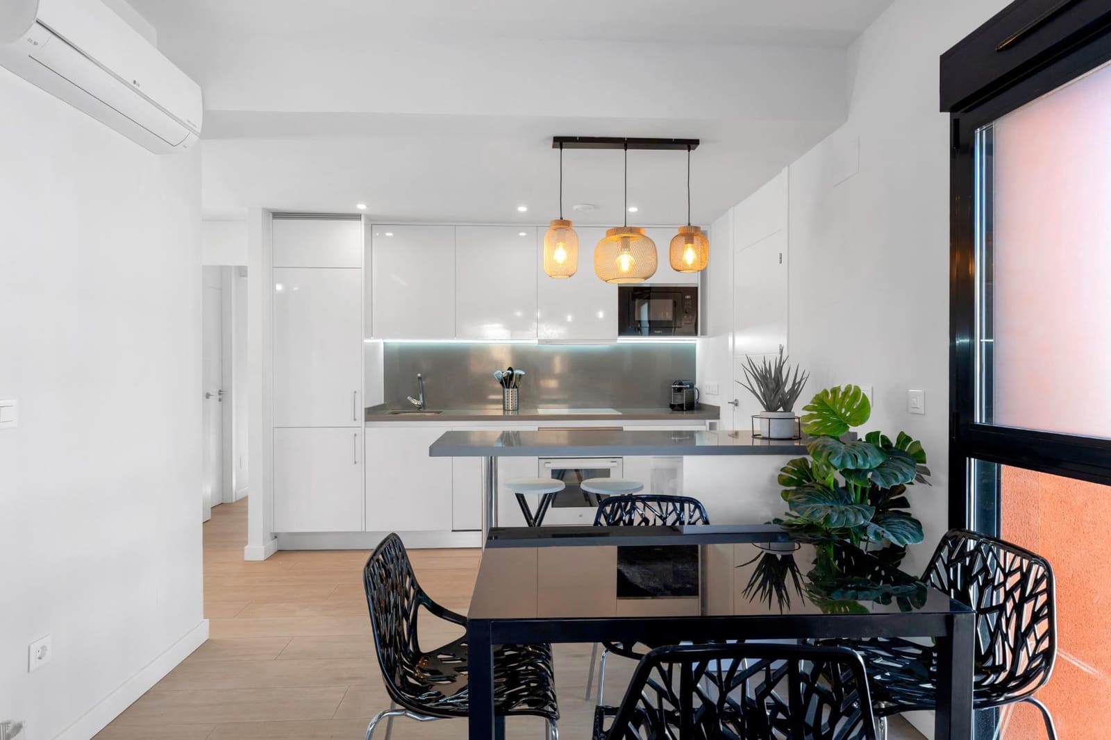 2 chambre Appartement à vendre à Filipinas avec piscine garage - 275 000 € (Ref: 9658174)