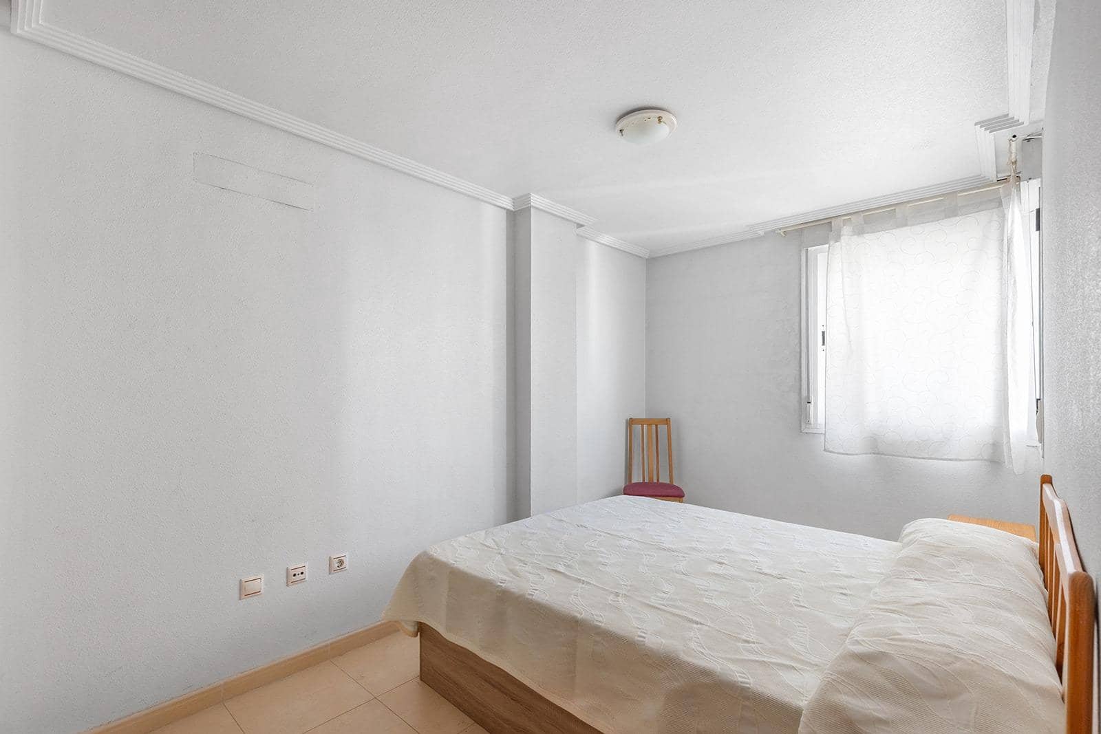 2 sypialnia Apartament na sprzedaż w Torrevieja - 115 000 € (Ref: 9676671)