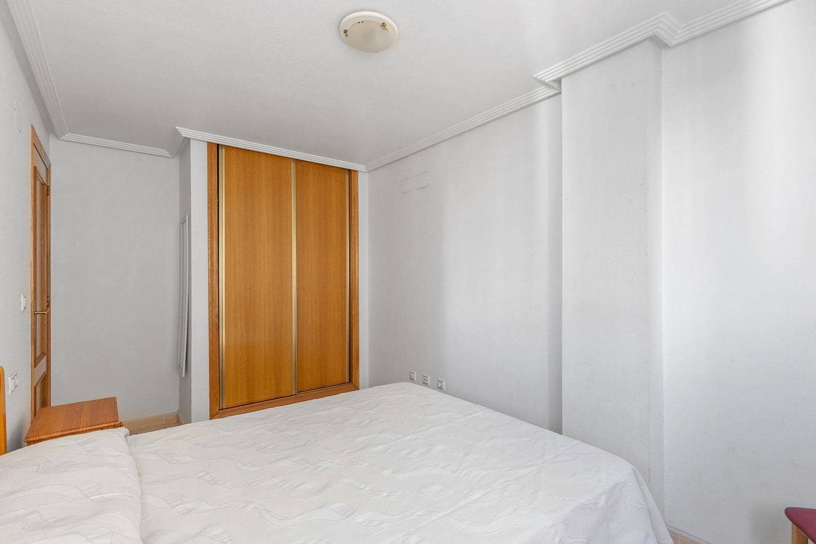 2 sypialnia Apartament na sprzedaż w Torrevieja - 115 000 € (Ref: 9676671)